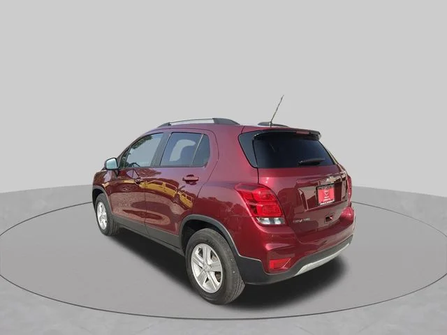 Used 2022 Red Chevrolet LT image 7