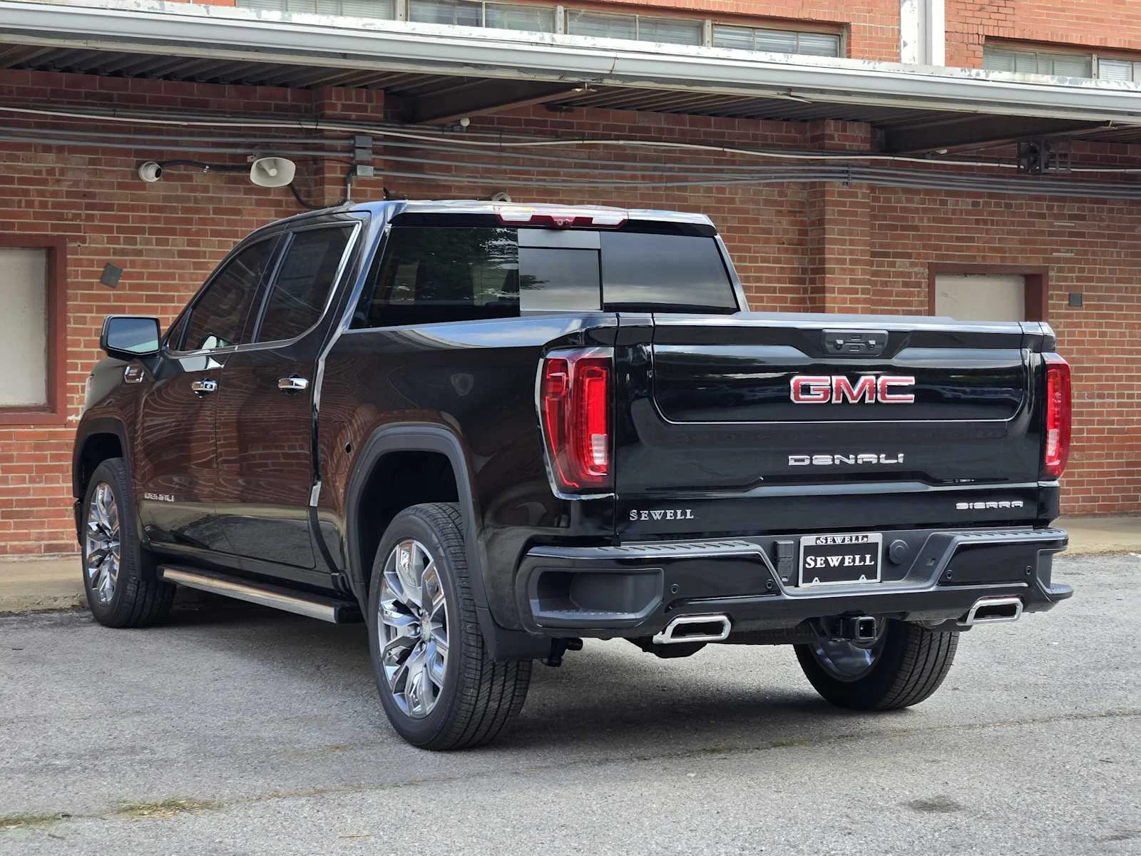 2026 GMC Sierra 1500 Denali - Photo 4