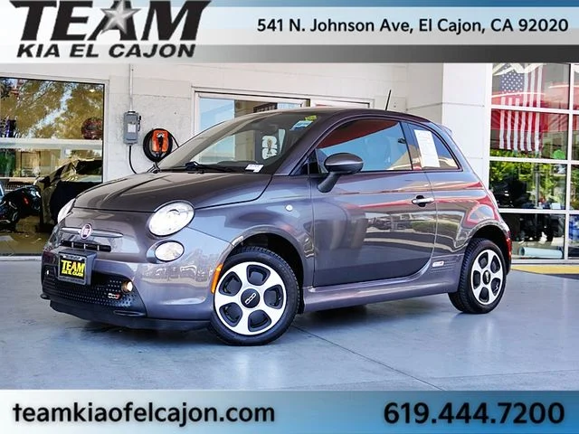 Used 2019 FIAT 500e Battery Electric with VIN 3C3CFFGE6KT711759 for sale in El Cajon, CA