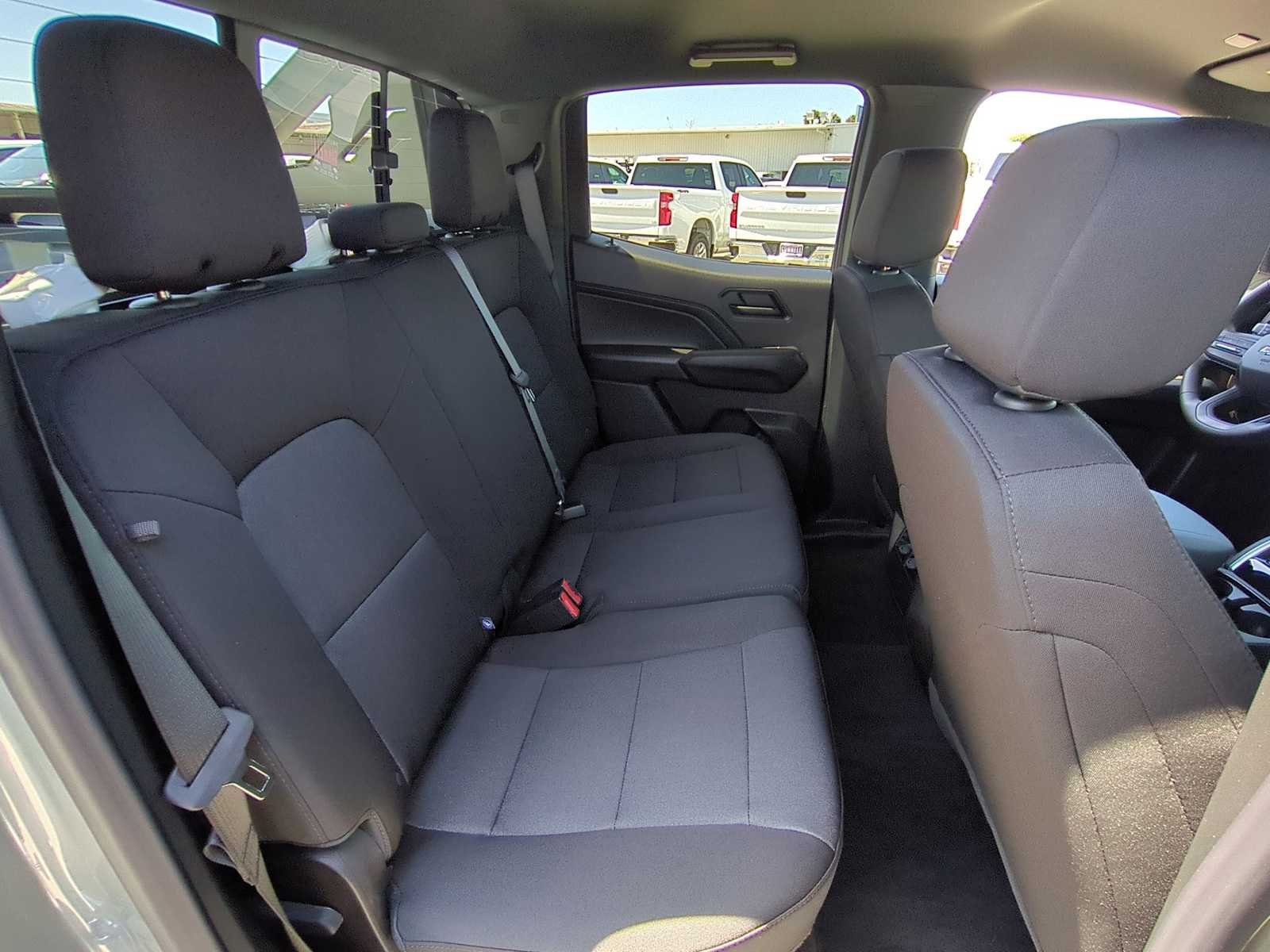 2026 Chevrolet Colorado Trail Boss - Photo 26