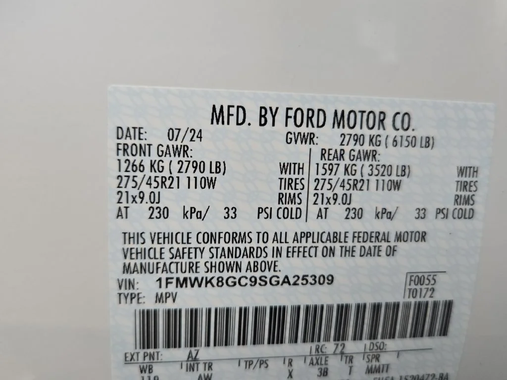 Used 2025 White Ford ST image 31