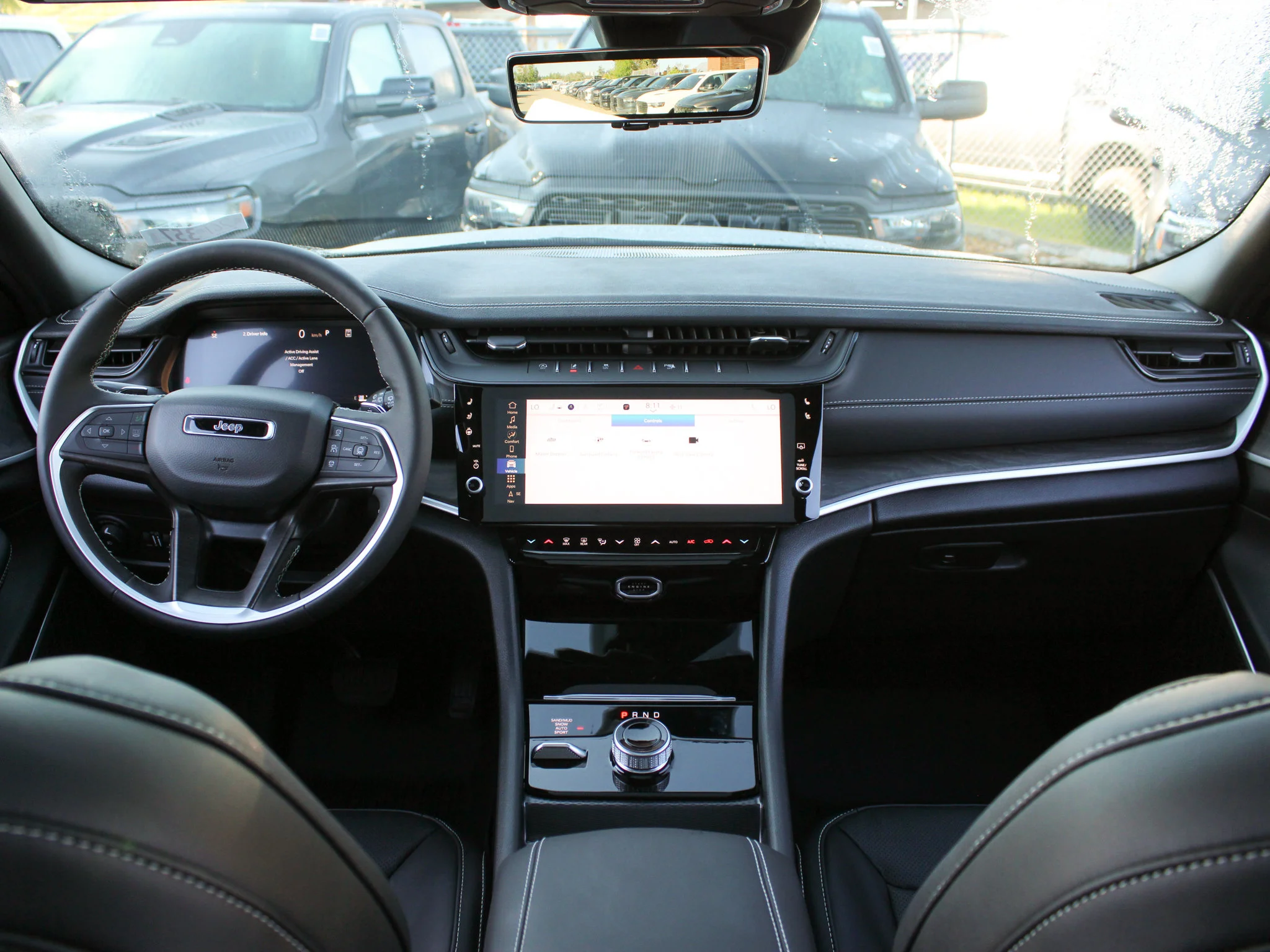 New 2026 Grey Jeep Limited Reserve* image 12
