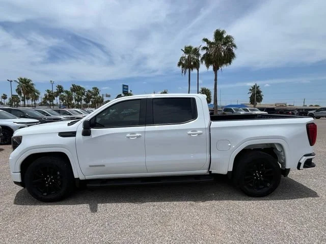 Used 2024 Summit White GMC Elevation image 5