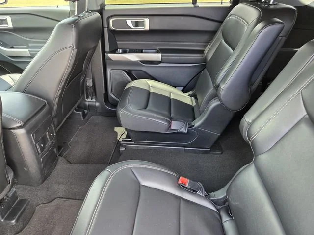 Used 2024 White Ford XLT image 29