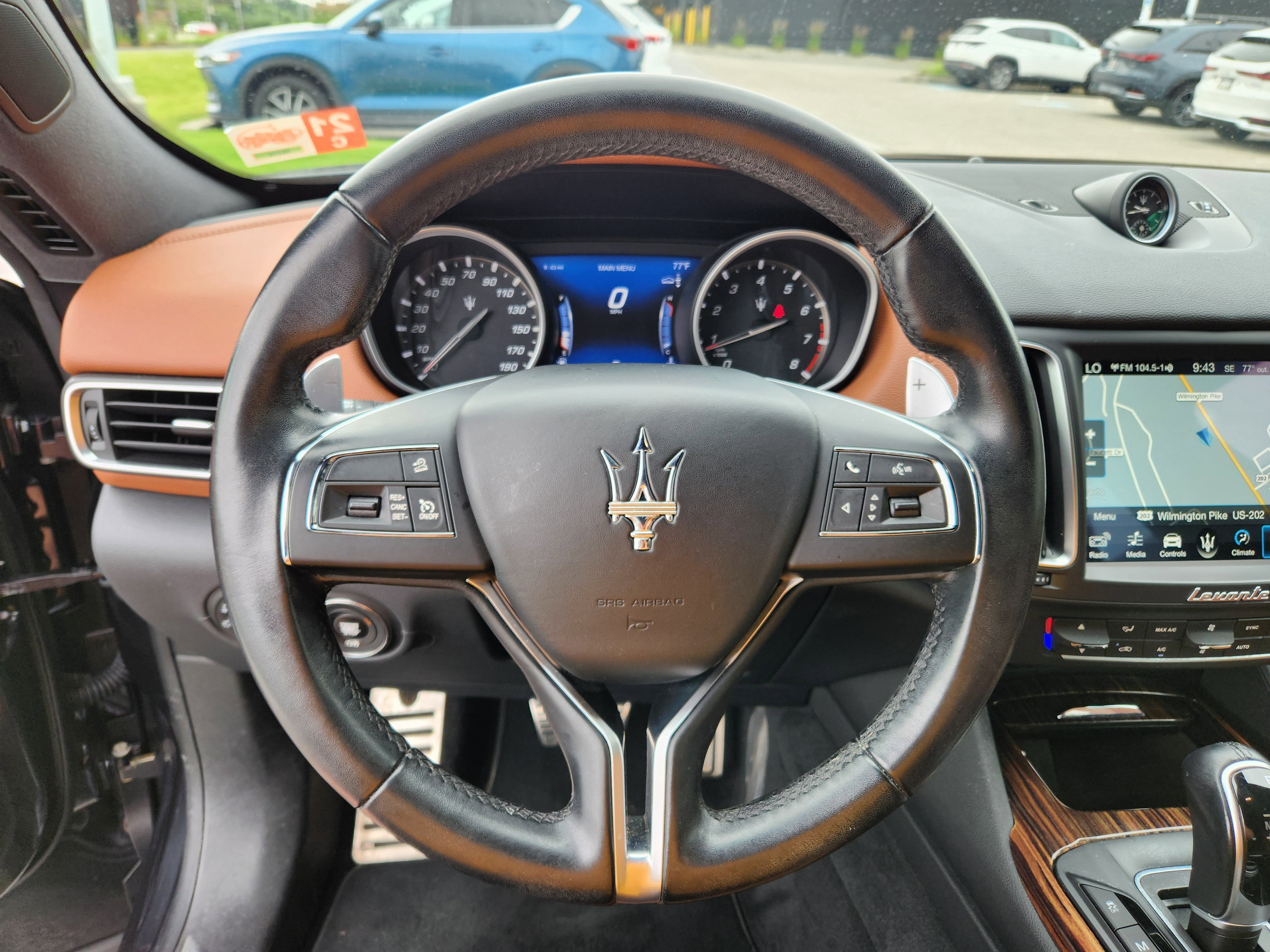 Used 2018 Nero Maserati GranSport image 18
