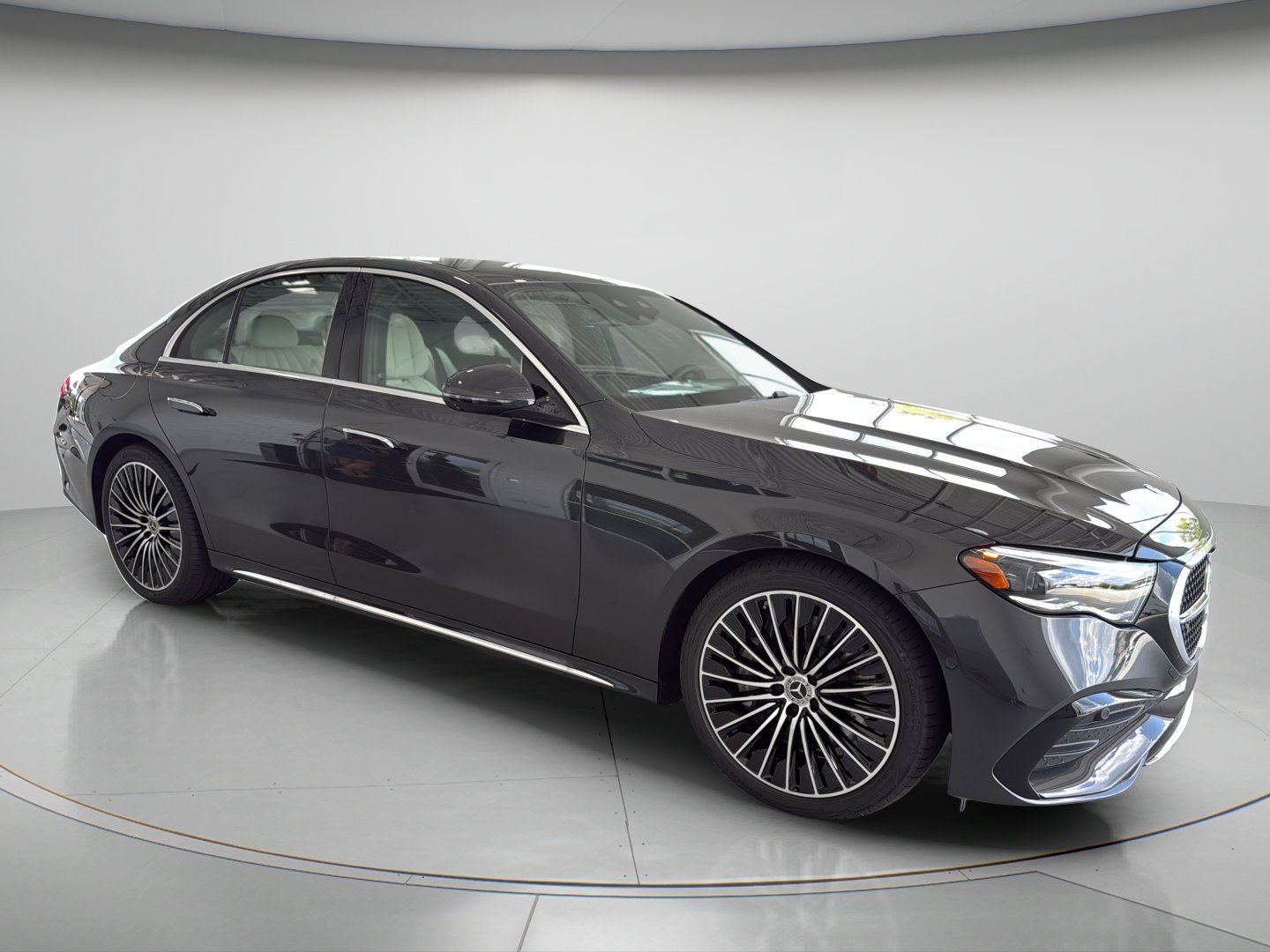New 2026 Graphite Grey Metallic Mercedes-Benz E 450 image 7