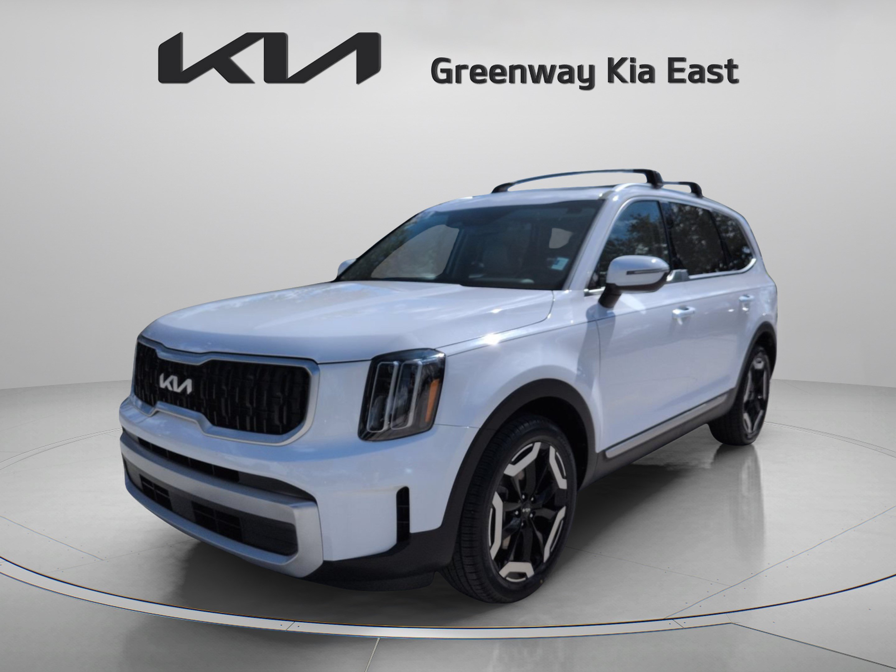 Certified Used 2025 Glacial White Pearl Kia EX image 10