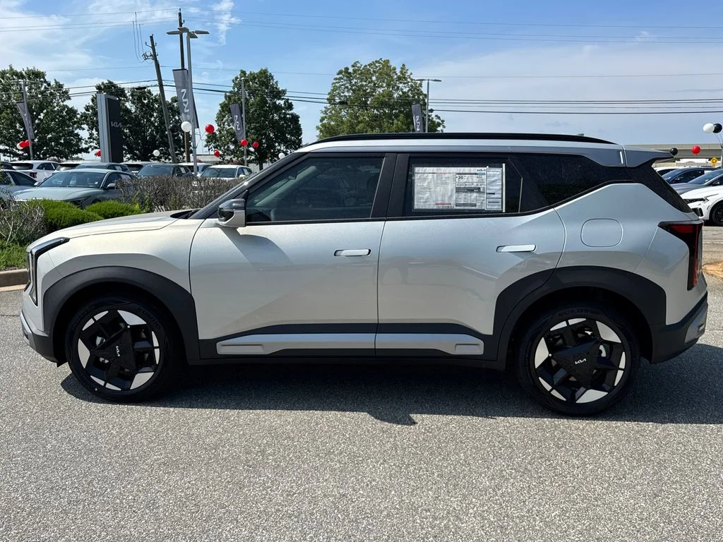 New 2027 Ivory Silver Kia EX image 6