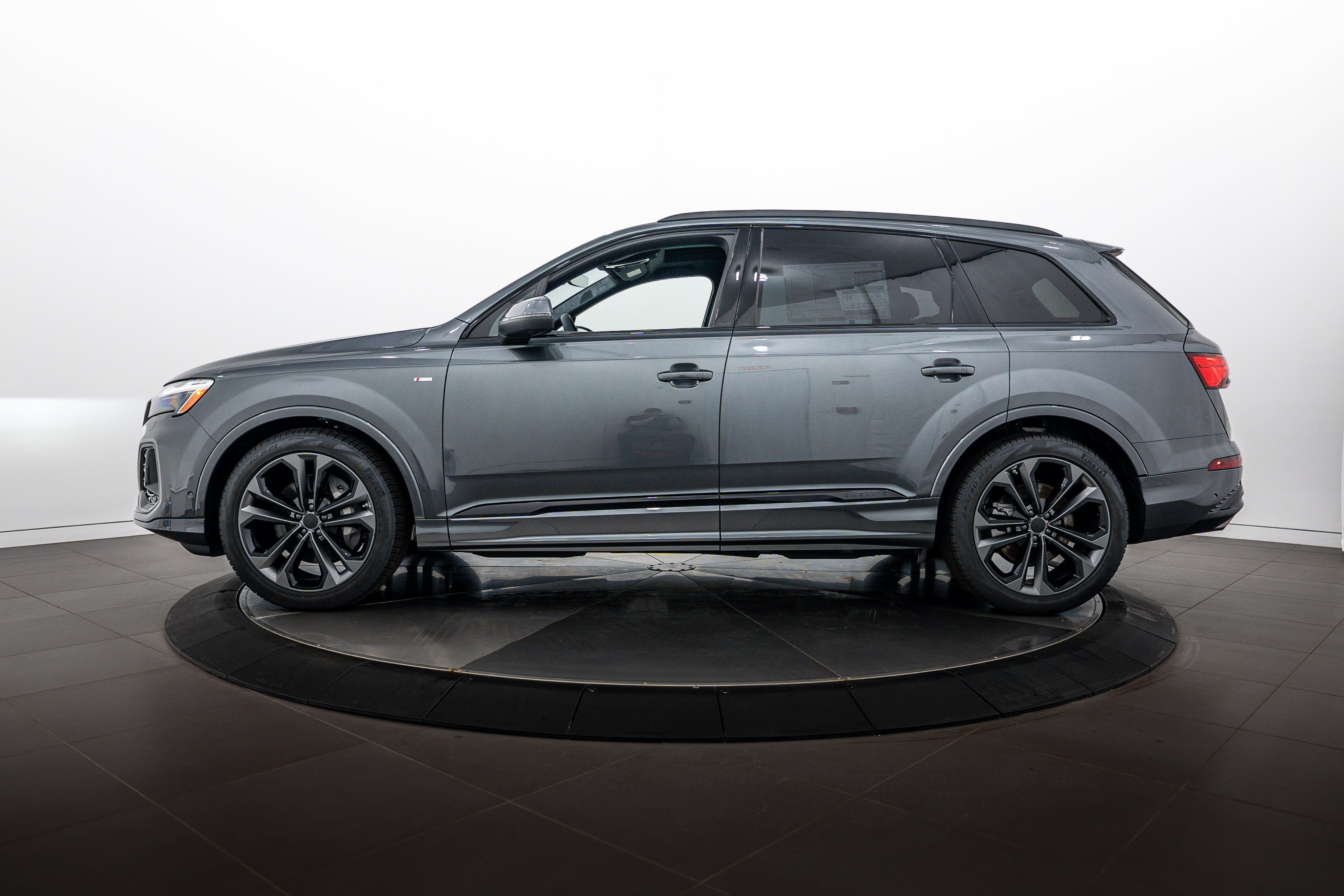 New 2026 Daytona Gray Audi S line Prestige image 7