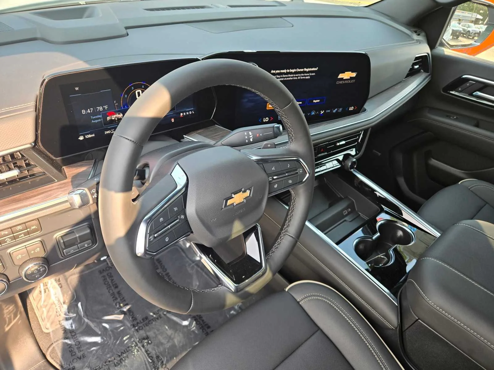New 2026 Polar White Tricoat Chevrolet Premier image 10