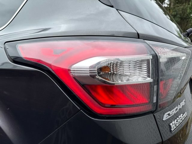 Used 2017 Magnetic Ford Titanium image 7