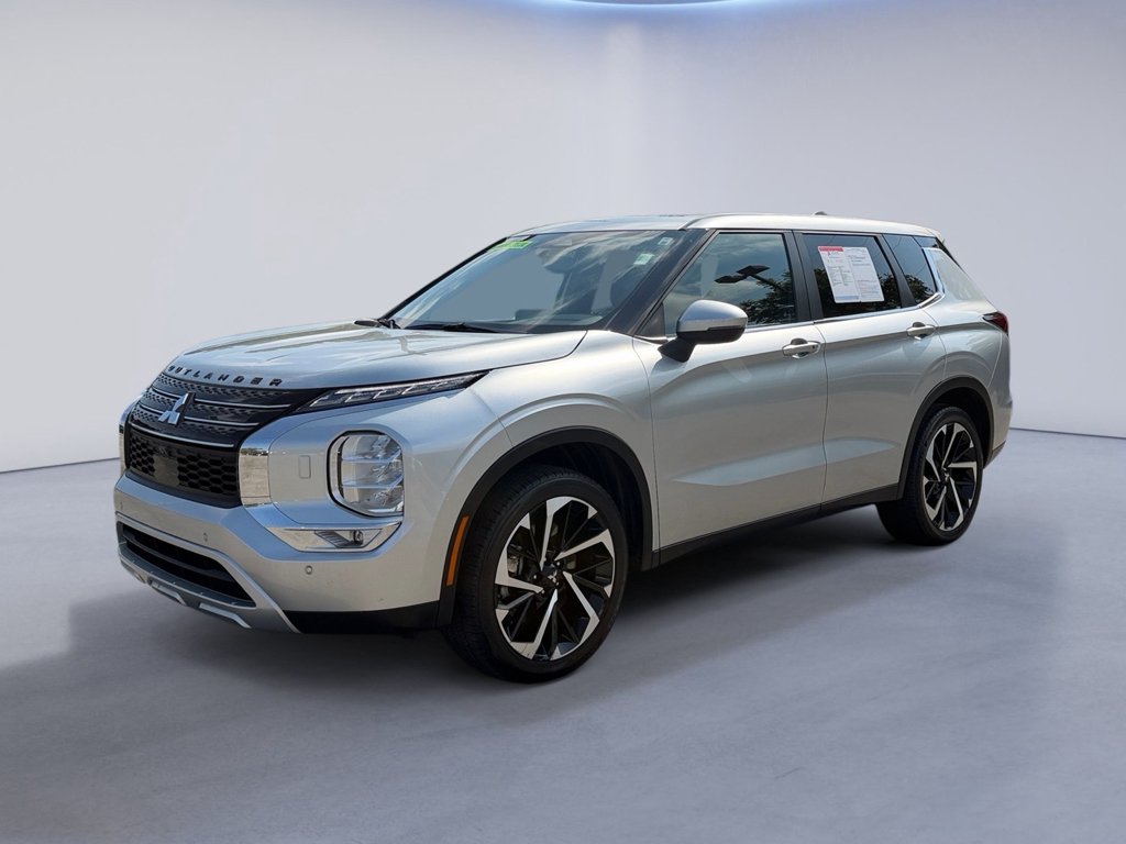 Used 2024 Alloy Silver Metallic Mitsubishi SE image 5