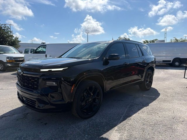 2025 Chevrolet Traverse RS