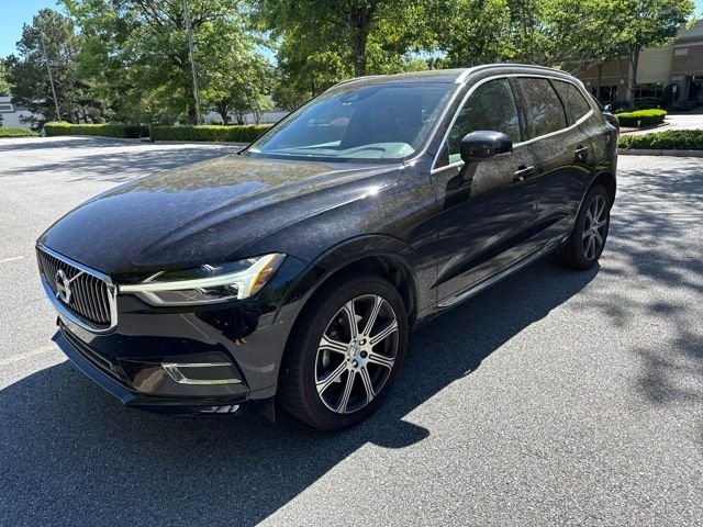 Used 2021 Black Volvo T5 Inscription image 2