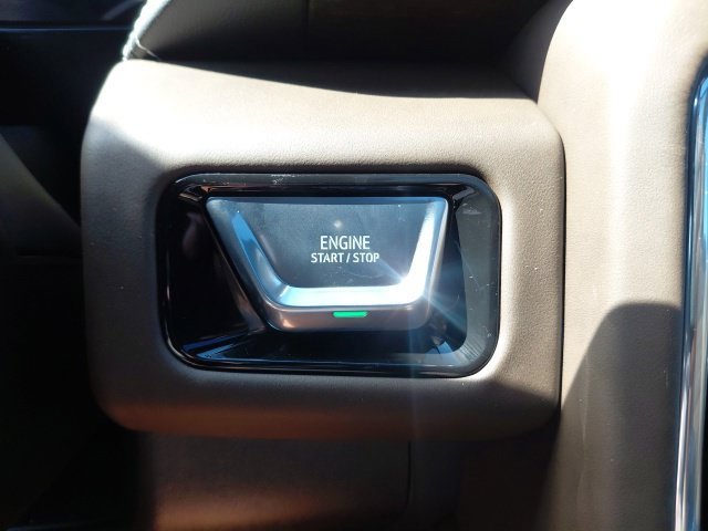 New 2026 Glacier White Tricoat GMC Denali Ultimate image 27