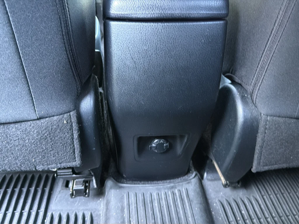Used 2018 Gray Toyota XLE image 32
