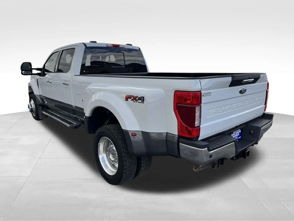Used 2022 White Ford Lariat image 7