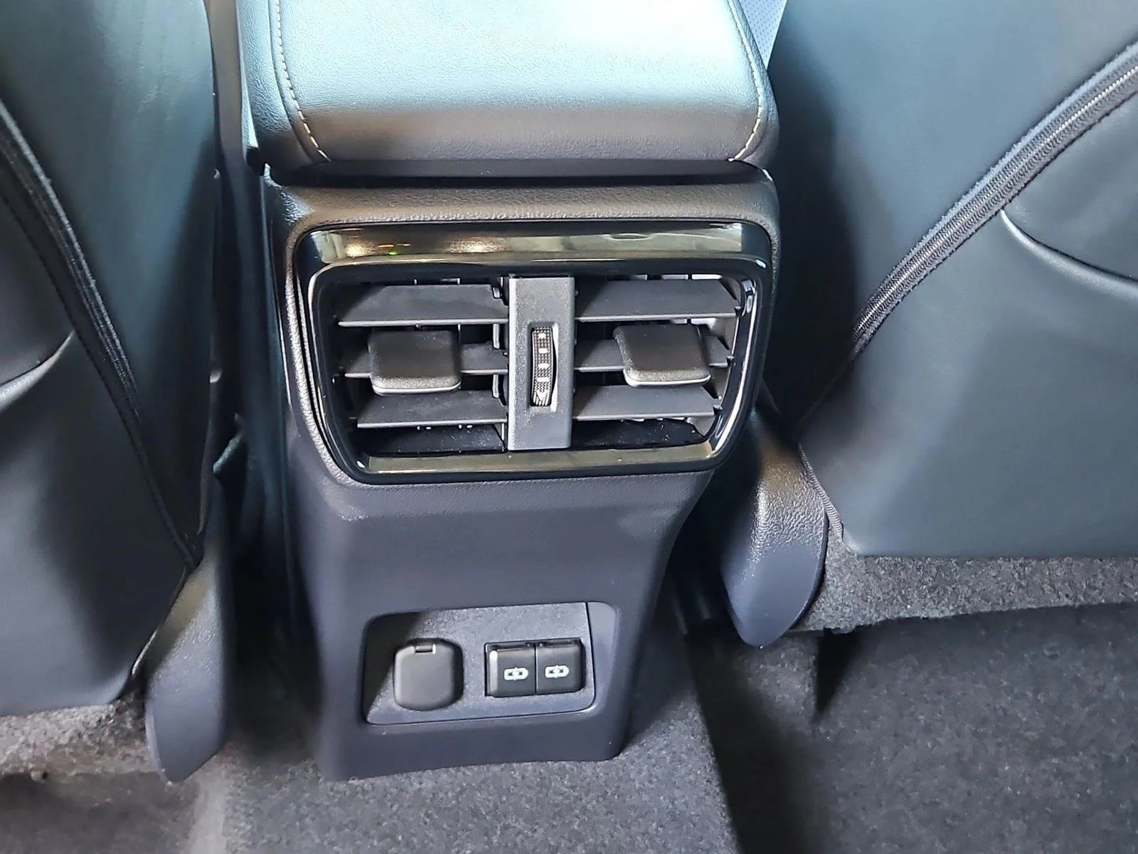 Used 2026 Atomic Silver Lexus NX 350 Premium image 17