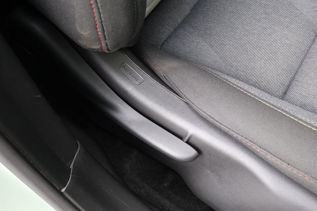 Used 2024 Green Chevrolet 1RS image 42
