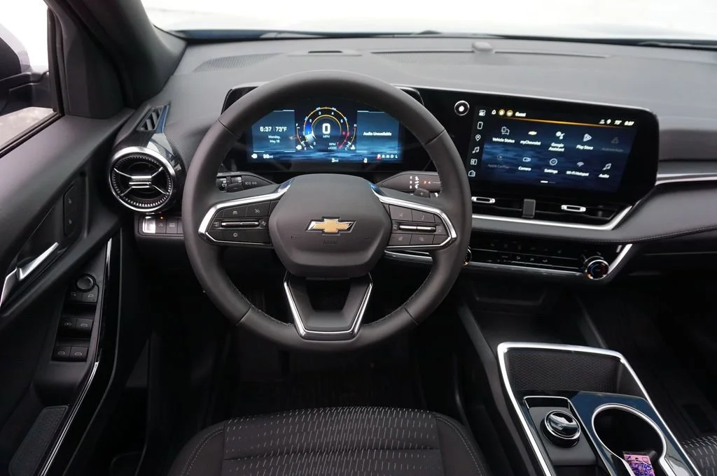 2026 Chevrolet Equinox LT - Photo 12
