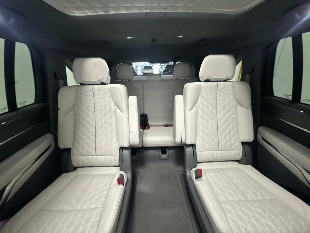2025 Cadillac Escalade IQ Luxury 1 - Photo 28