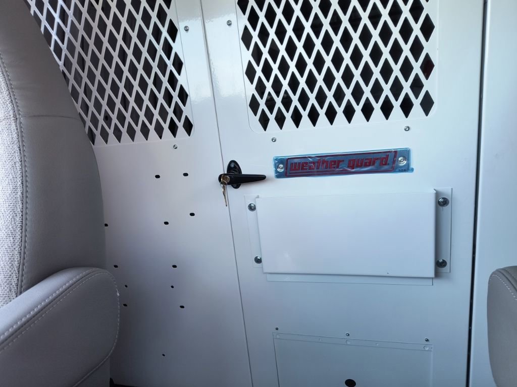 2025 Chevrolet Express Cargo Work Van - Photo 25