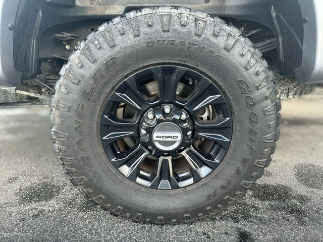 Used 2022 Silver Ford Platinum image 10