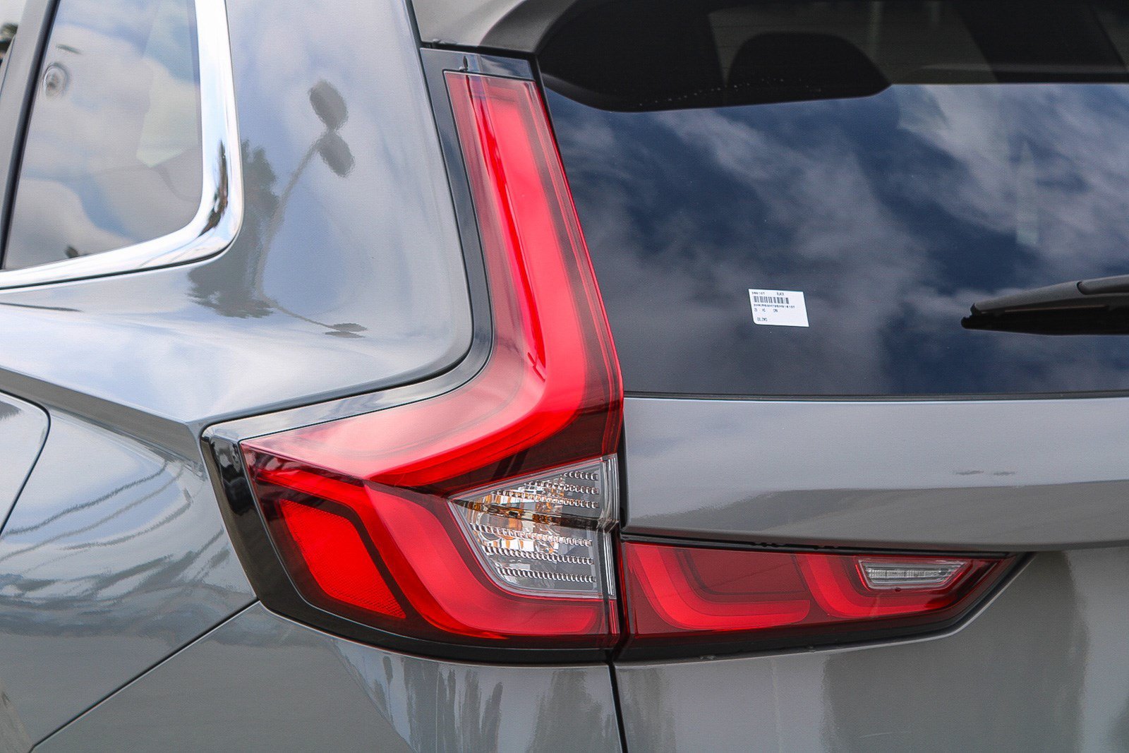 Certified Used 2025 Urban Gray Pearl Honda EX-L image 9