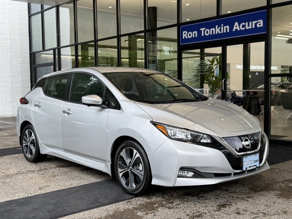 Used 2021 Nissan Leaf SV with VIN 1N4AZ1CV7MC553178 for sale in Portland, OR