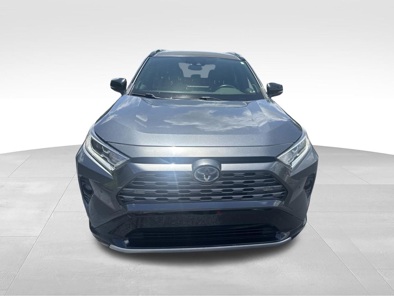 Used 2020 Gray Toyota XSE image 2