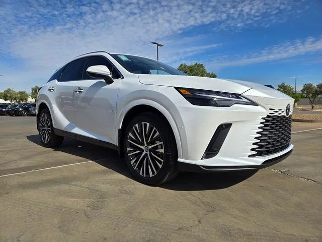 New 2026 Eminent White Pearl Lexus PREMIUM PLUS image 2
