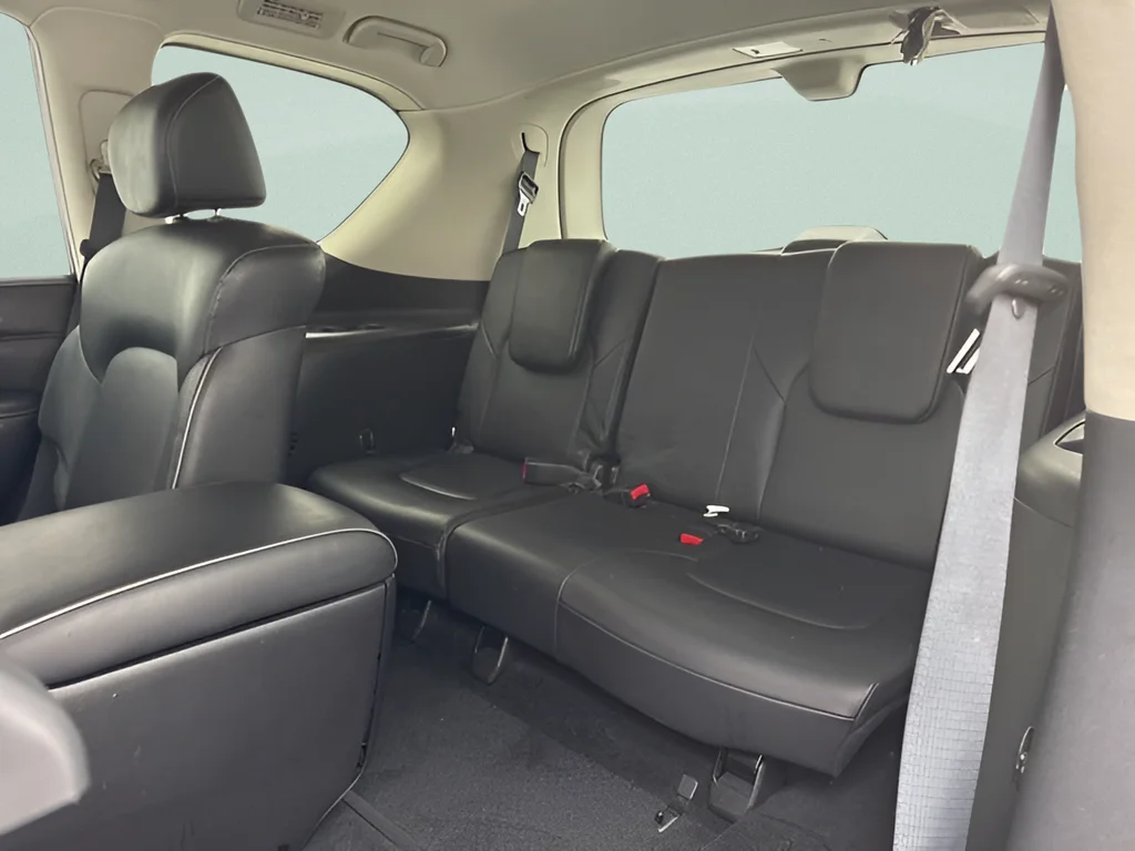 Used 2024 Anthracite Gray INFINITI LUXE image 28