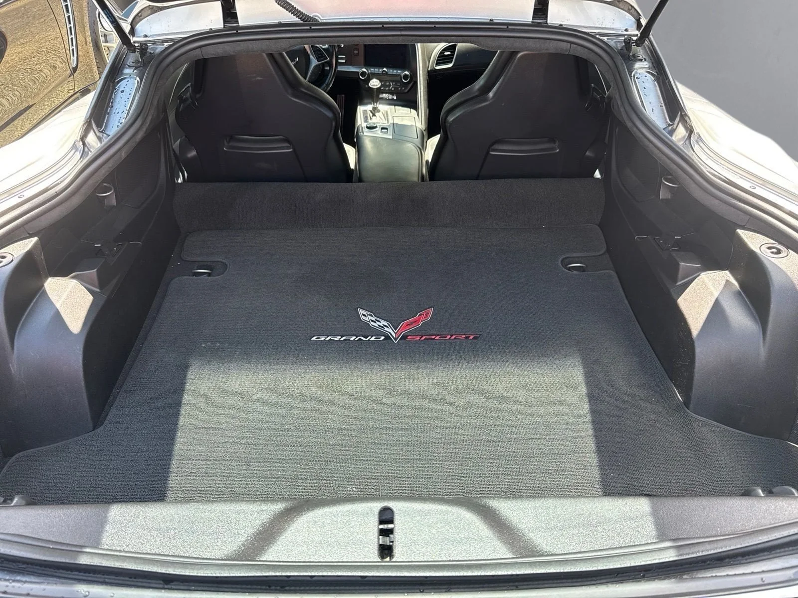 2017 Chevrolet Corvette 3LT - Photo 26