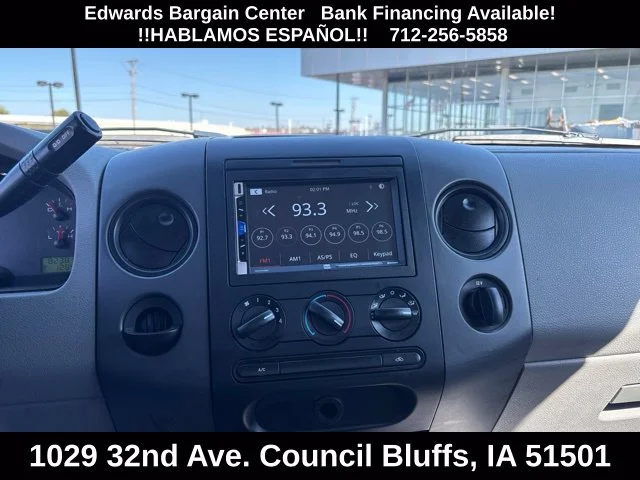 Used 2005 Gray Ford XL image 16