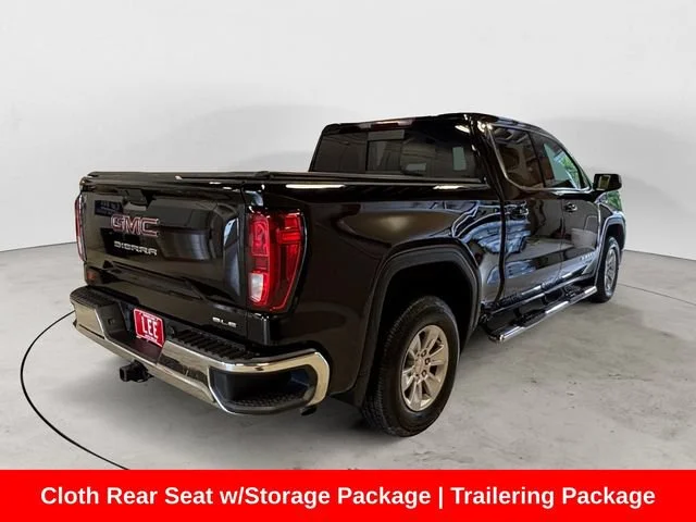 Used 2020 Onyx Black GMC SLE image 6