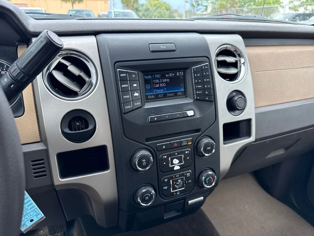 Used 2014 Brown Ford XLT image 18