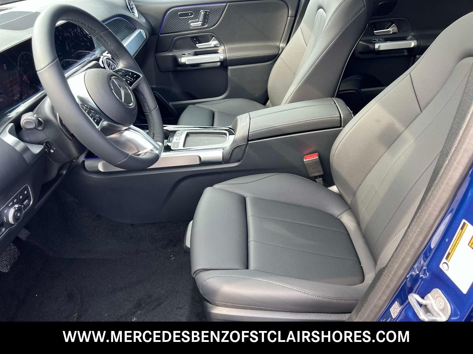 New 2026 Starling Blue Metallic Mercedes-Benz GLB 250 image 18