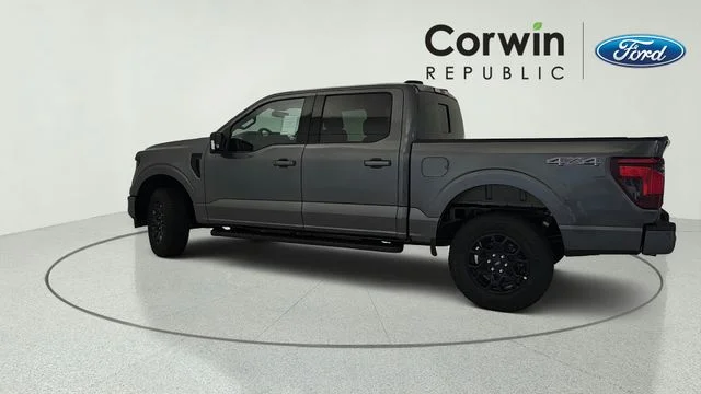 New 2026 Carbonized Gray Metallic Ford XLT image 27