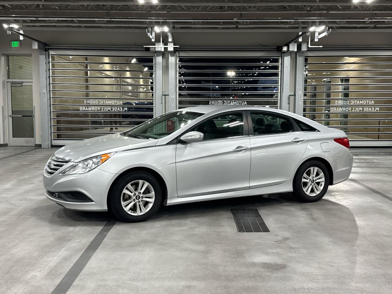 2014 Hyundai Sonata GLS I4 A/T PZEV's photo