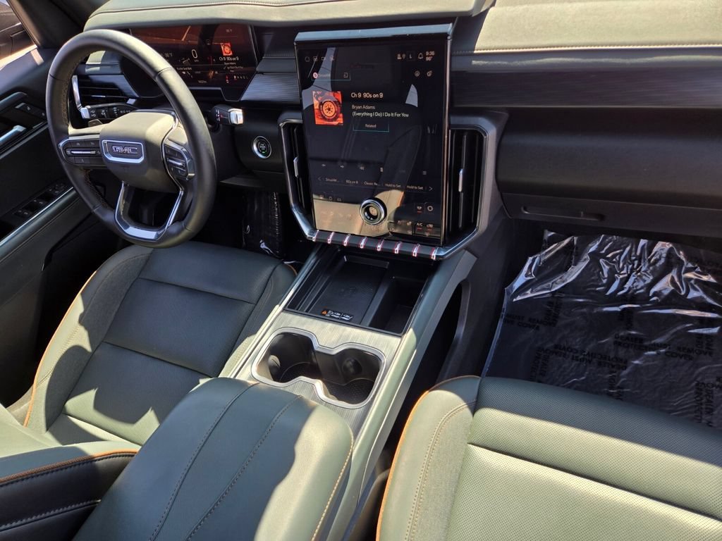 Used 2024 Sterling Metallic GMC AT4 image 17