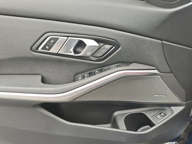 Used 2021 Blue BMW 330i image 12