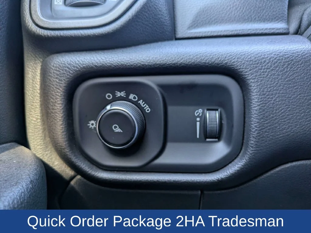 Used 2022 White Ram Tradesman image 25