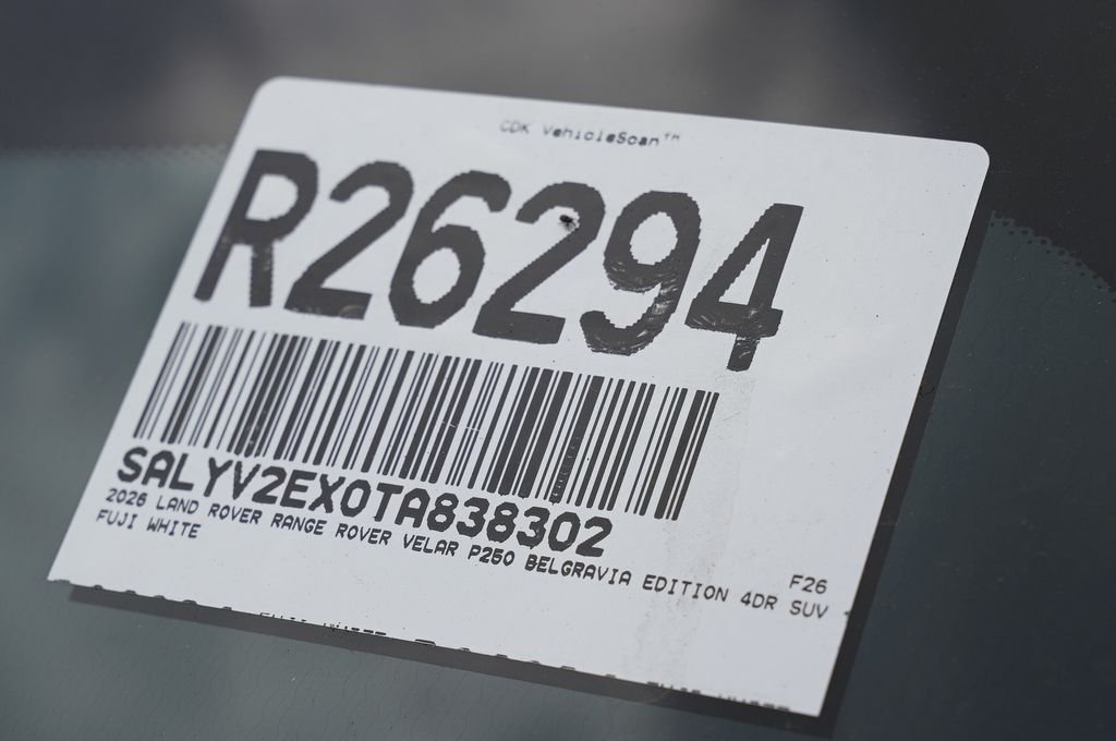 New 2026 Fuji White Land Rover P250 Base image 36