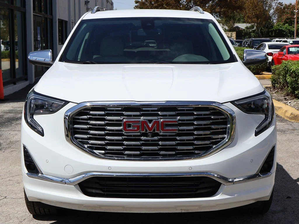 Used 2020 White GMC Denali image 12