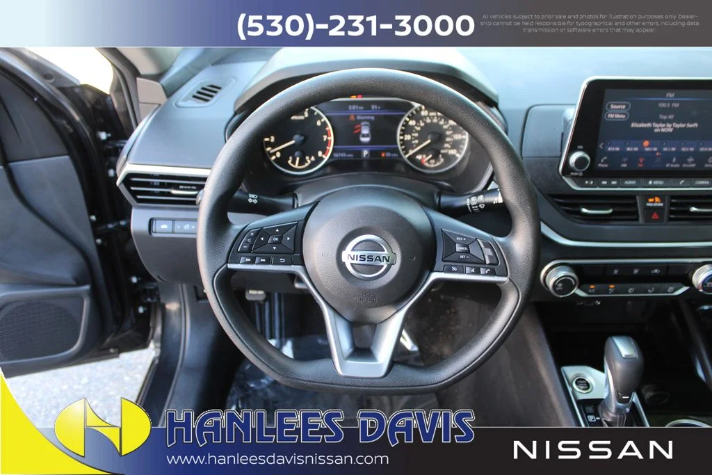 Used 2021 Blue Nissan 2.5 SV image 16