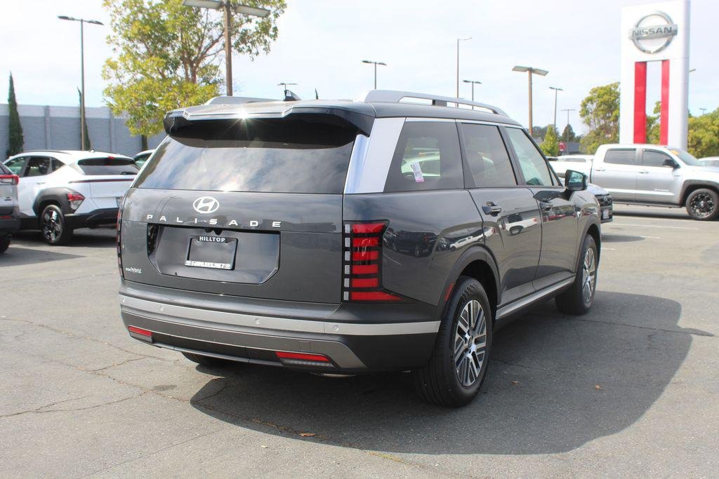 New 2026 Gray Hyundai Blue SEL 8P image 7