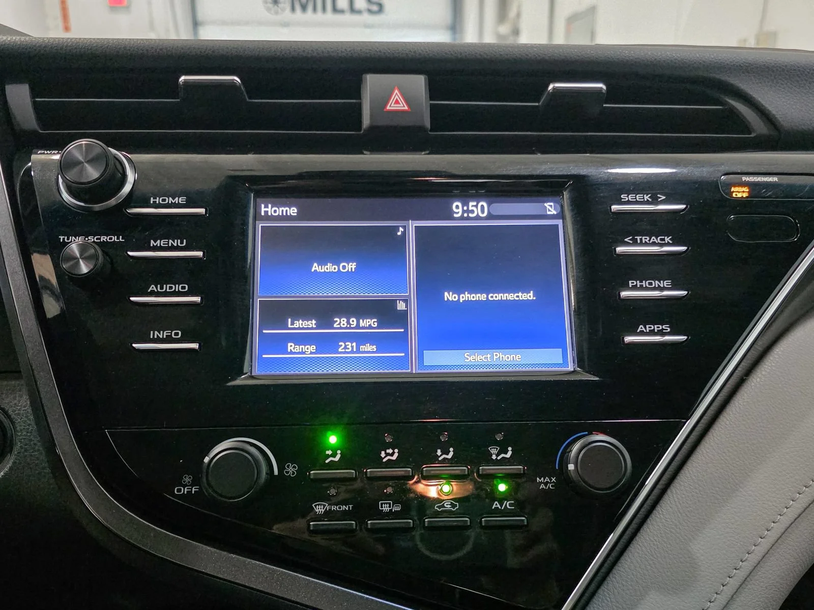 Used 2018 Gray Toyota LE image 27