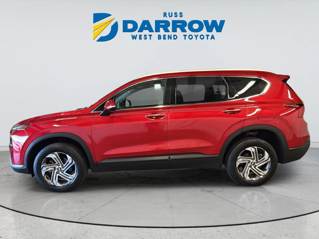 Used 2023 Red Hyundai SEL image 2