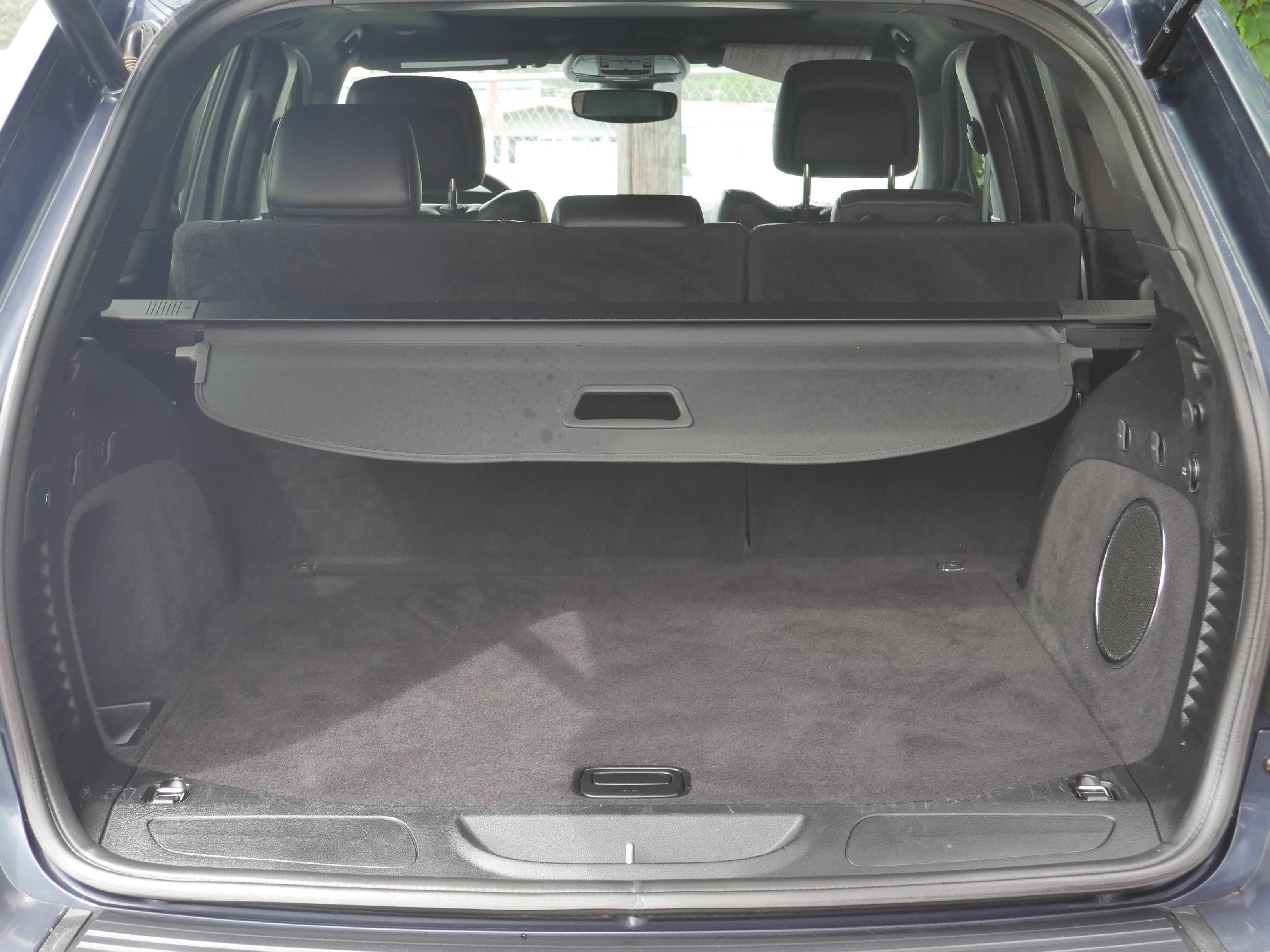 Used 2020 Slate Blue Pearlcoat Jeep Limited image 26