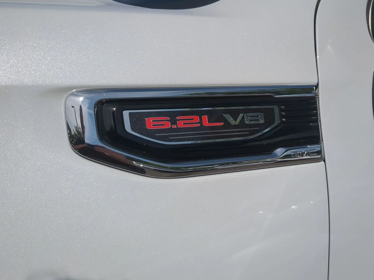 New 2026 Glacier White Tricoat GMC Denali image 33